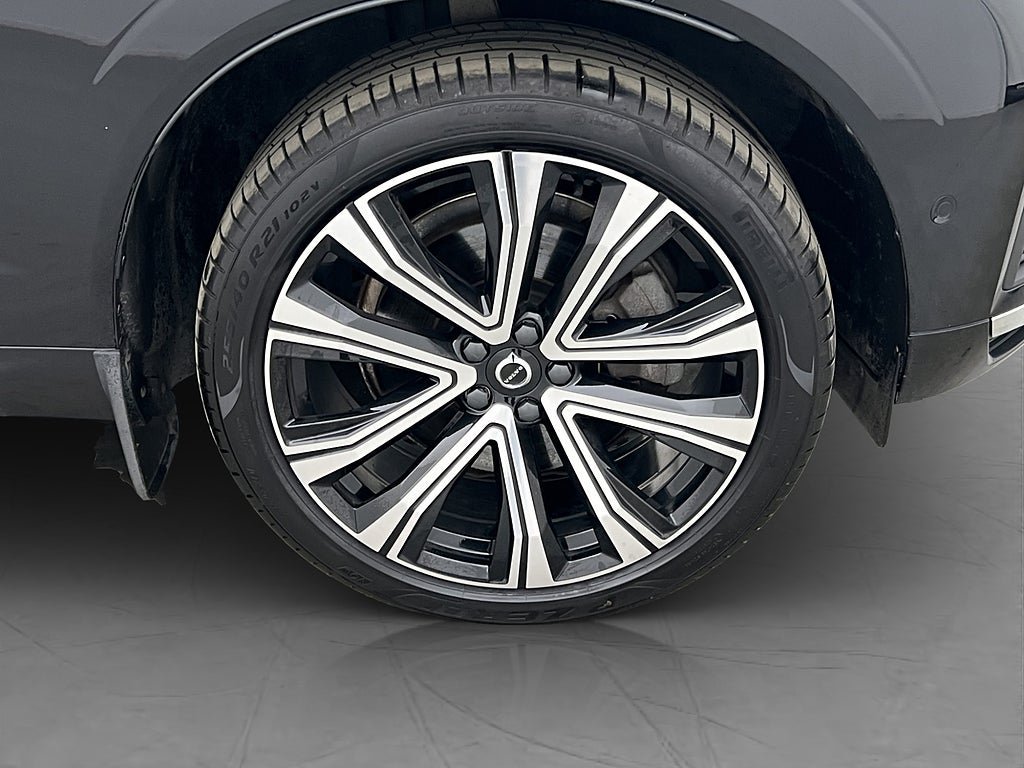 Vehicle Image 35
