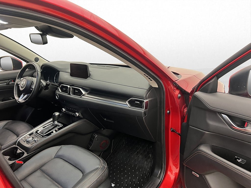 Vehicle Image 28