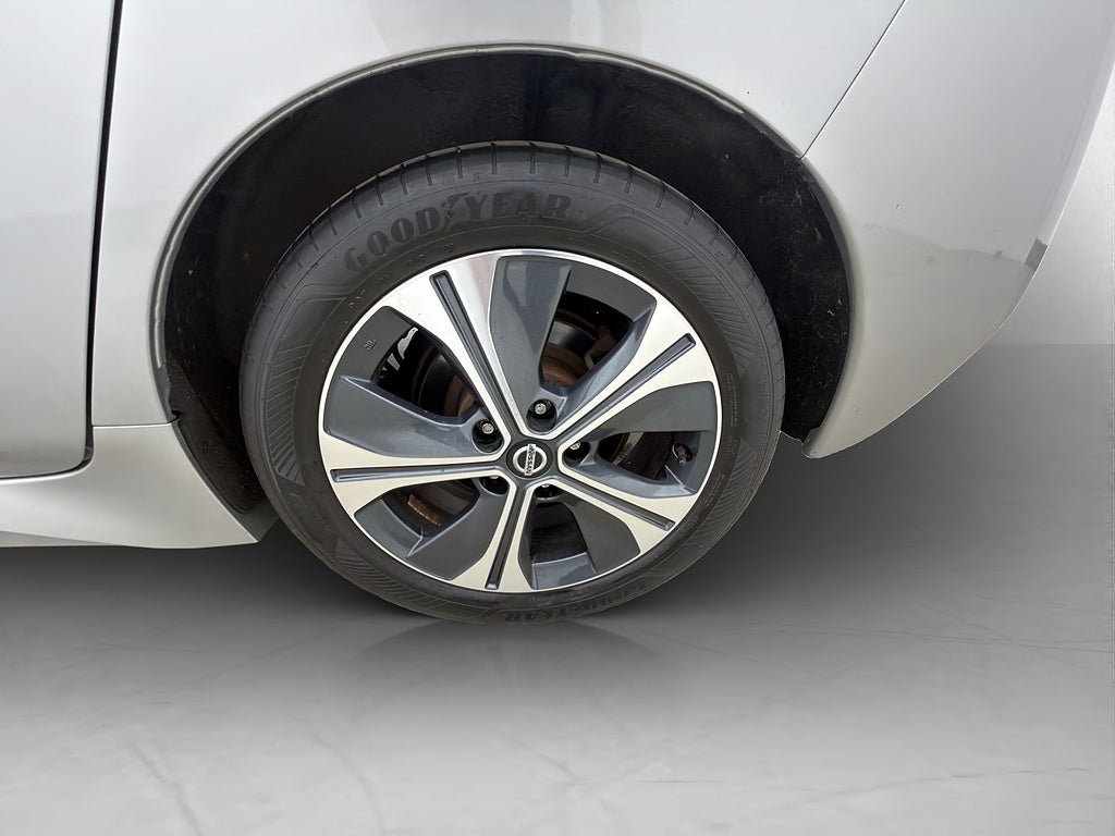 Vehicle Image 31