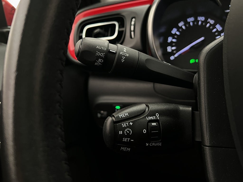 Vehicle Image 17
