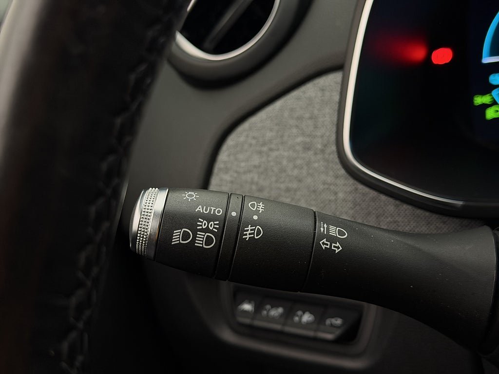 Vehicle Image 27