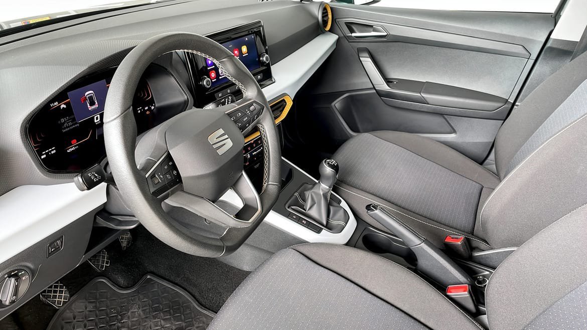 Vehicle Image 7