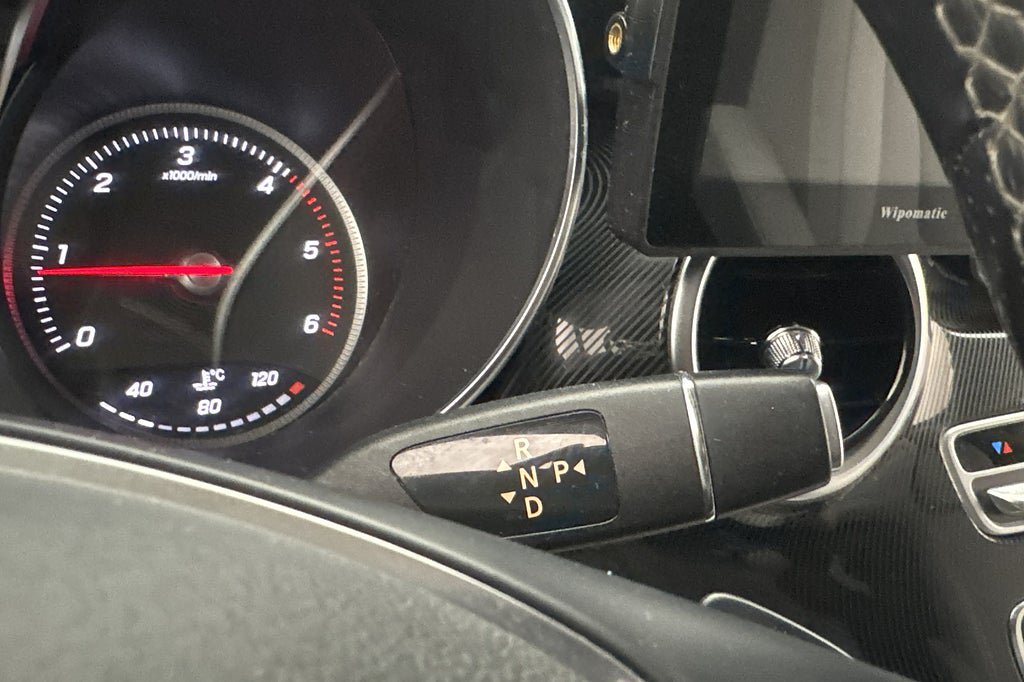 Vehicle Image 23