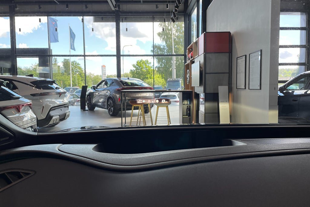 Vehicle Image 18