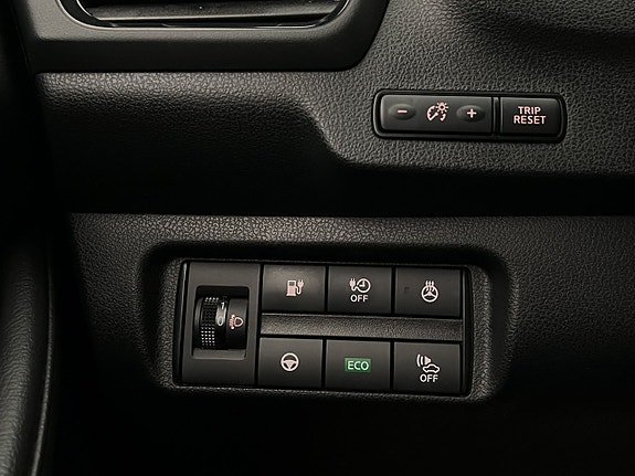 Vehicle Image 29
