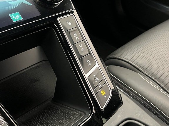 Vehicle Image 27