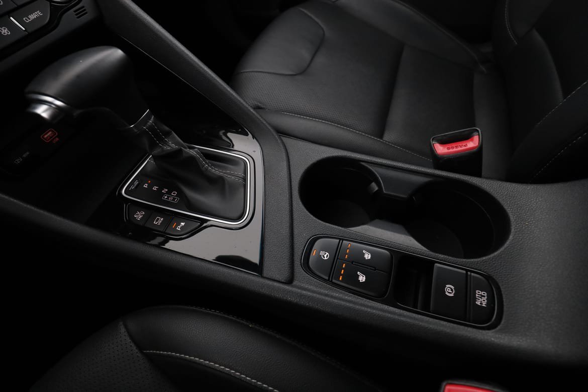 Vehicle Image 25