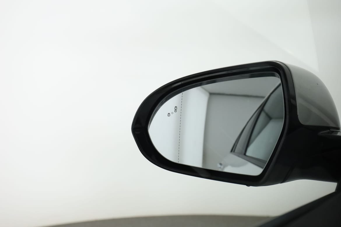 Vehicle Image 36