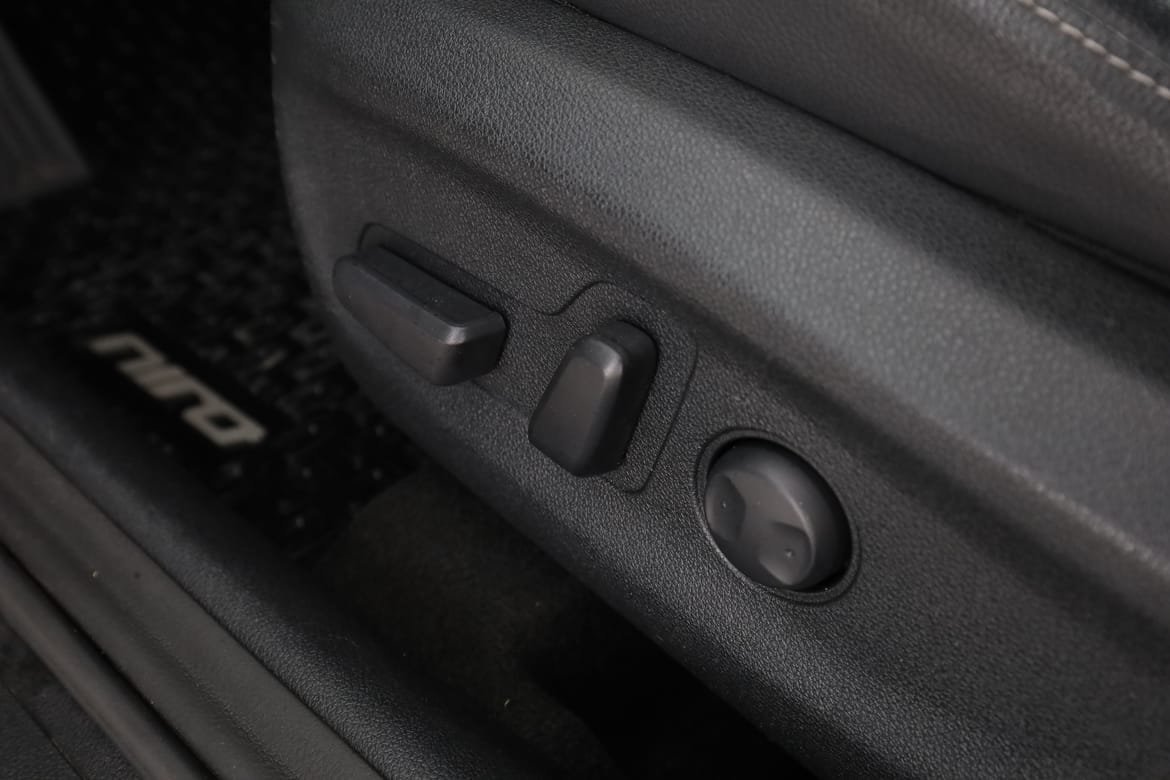 Vehicle Image 39