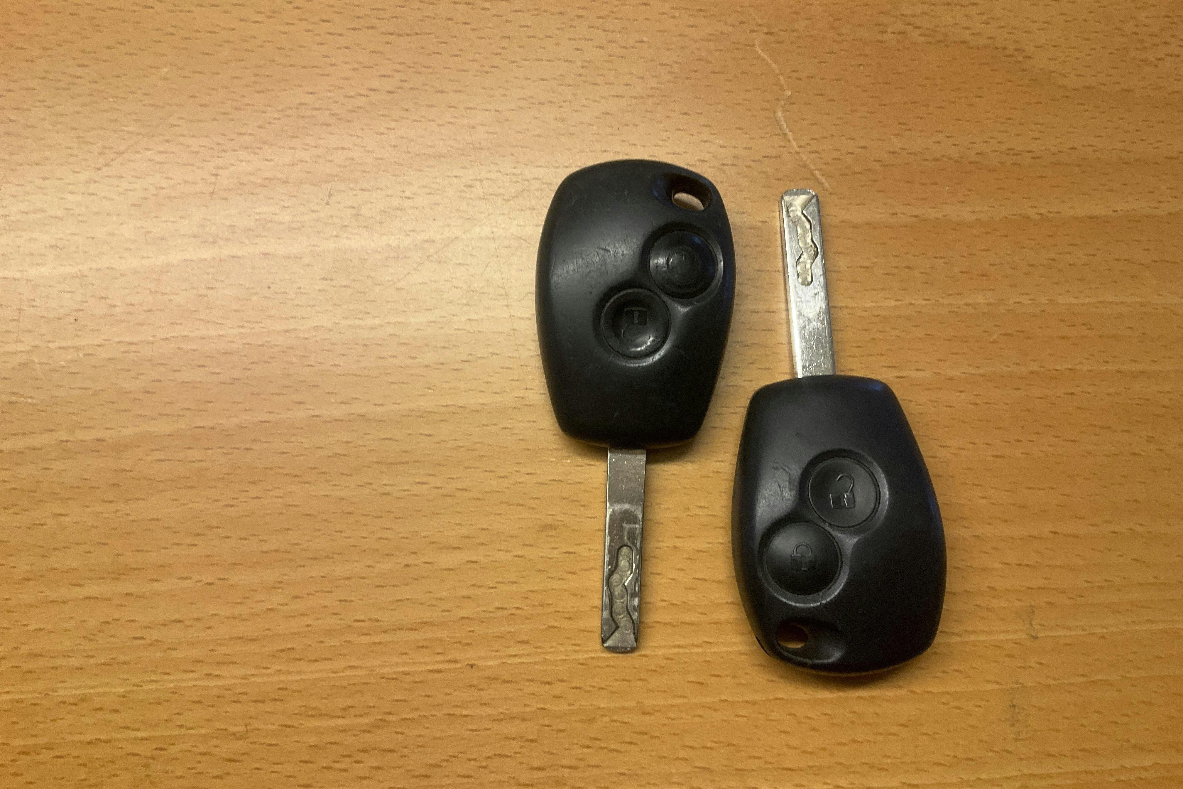 Vehicle Image 14