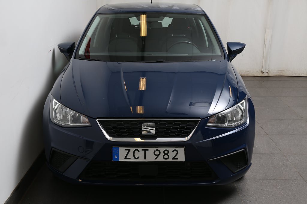 Vehicle Image 6