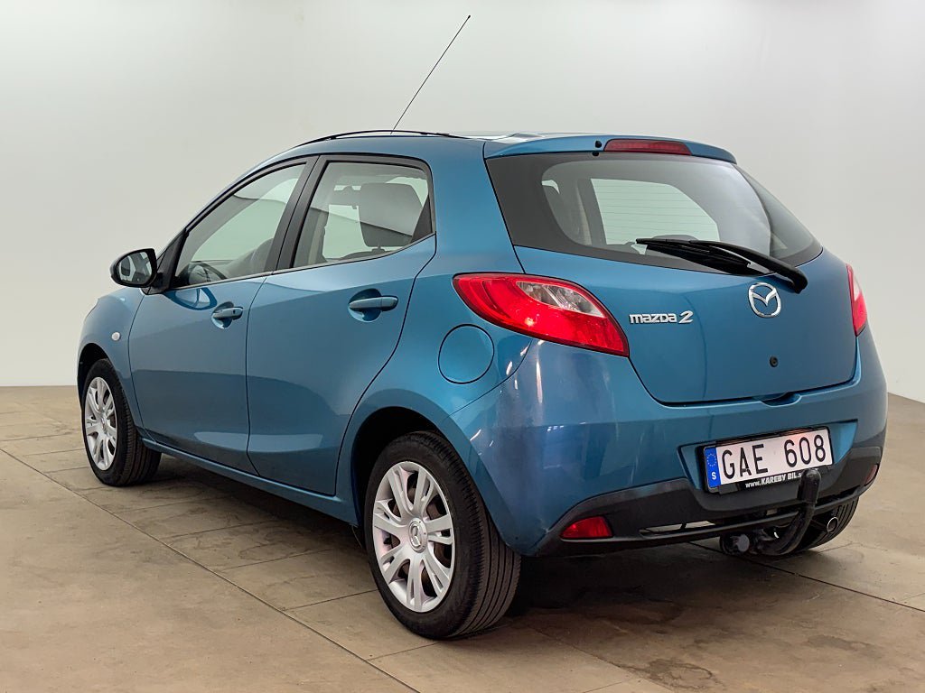 Vehicle Image 3