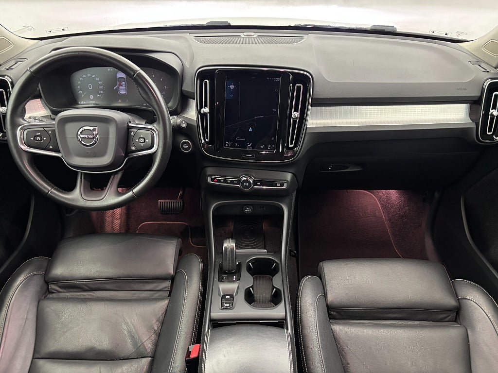 Vehicle Image 17