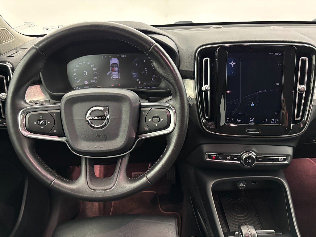 Vehicle Image 18