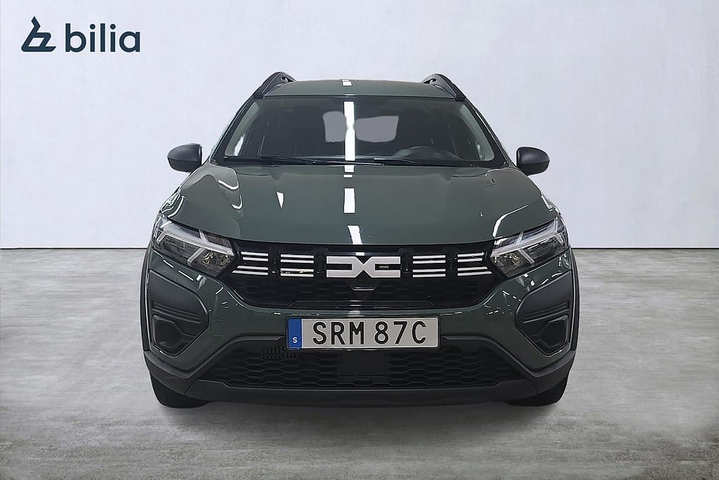 Vehicle Image 6
