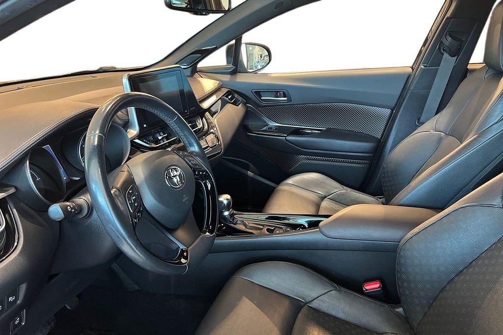 Vehicle Image 14