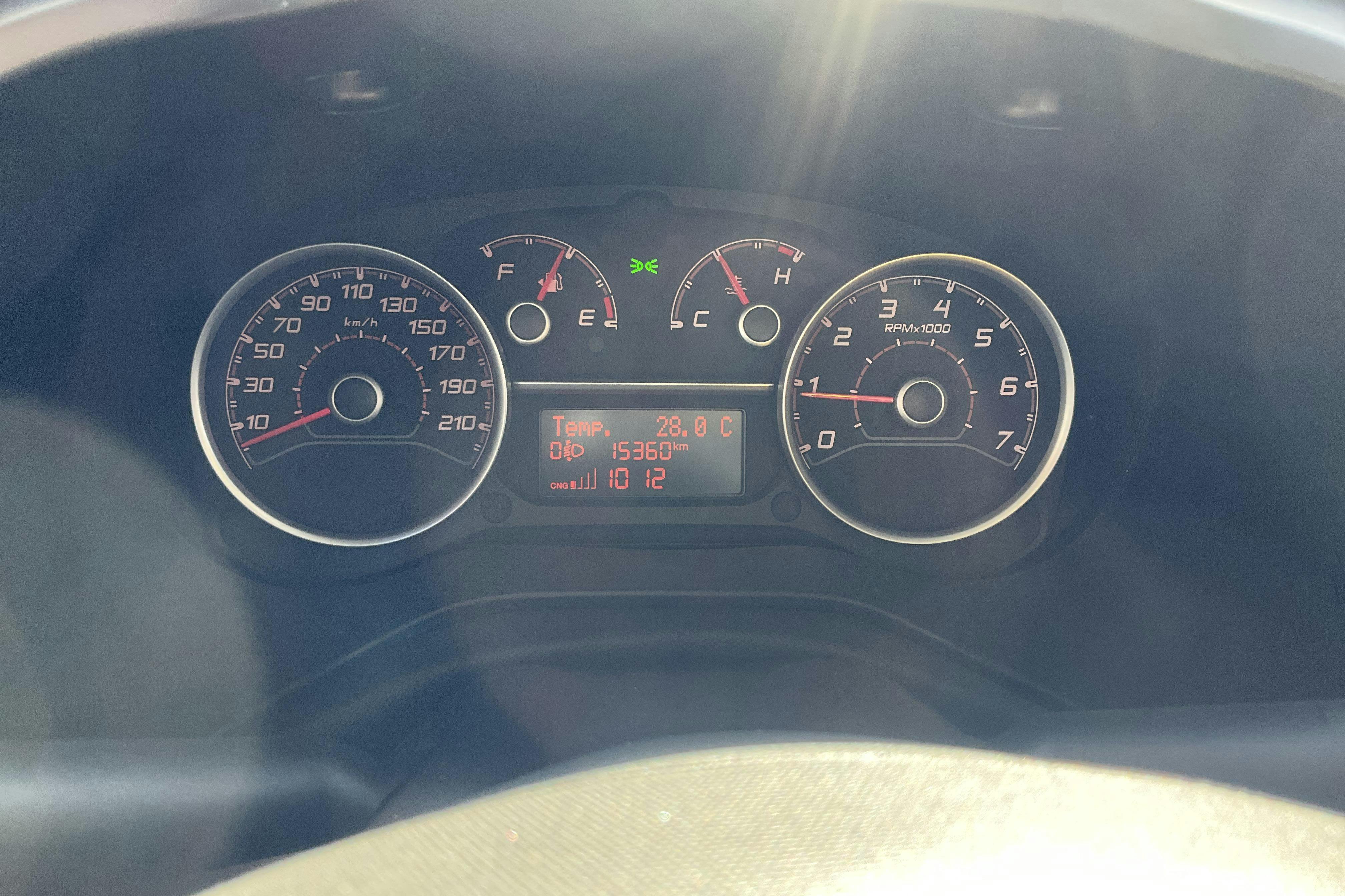 Vehicle Image 9