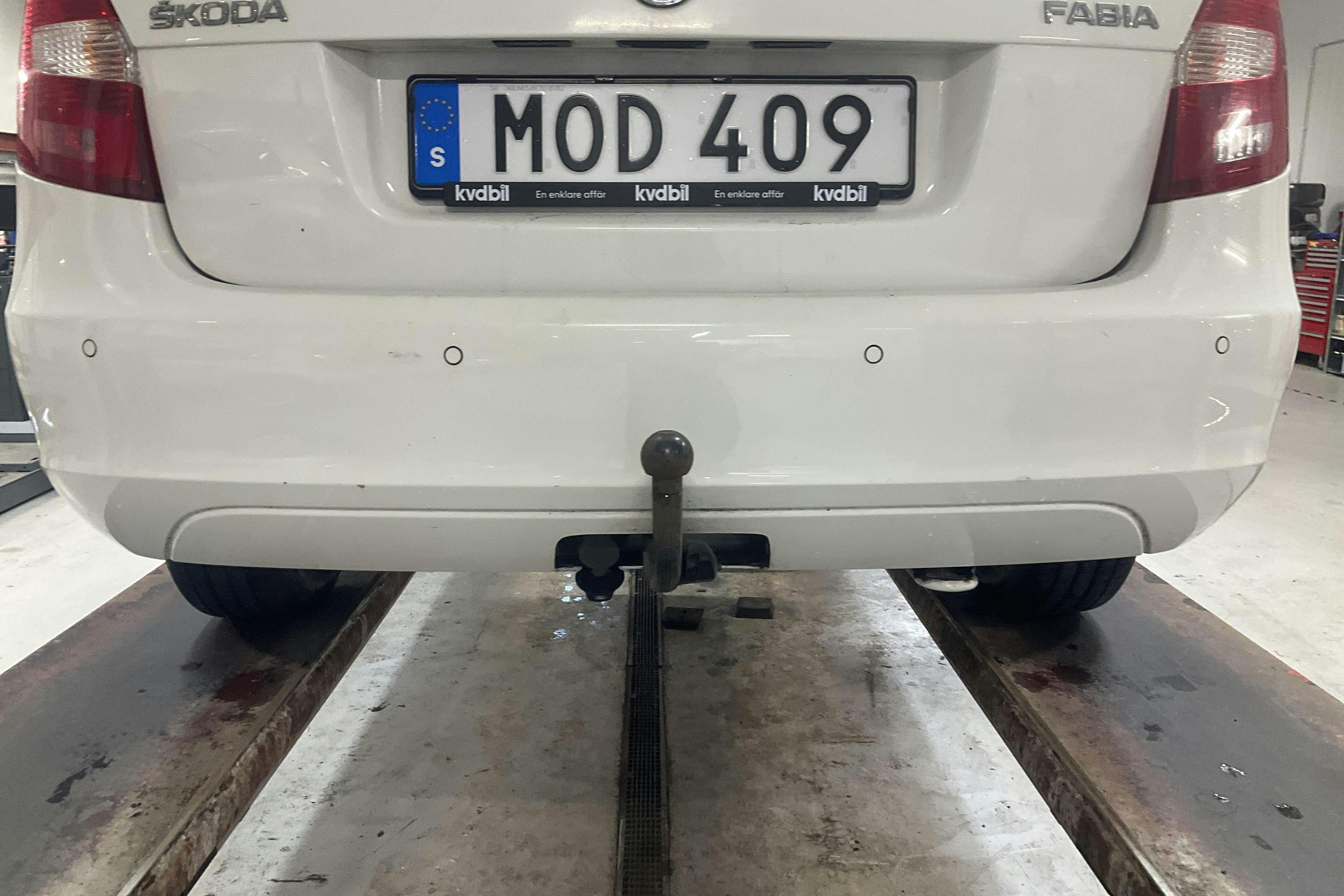 Vehicle Image 11