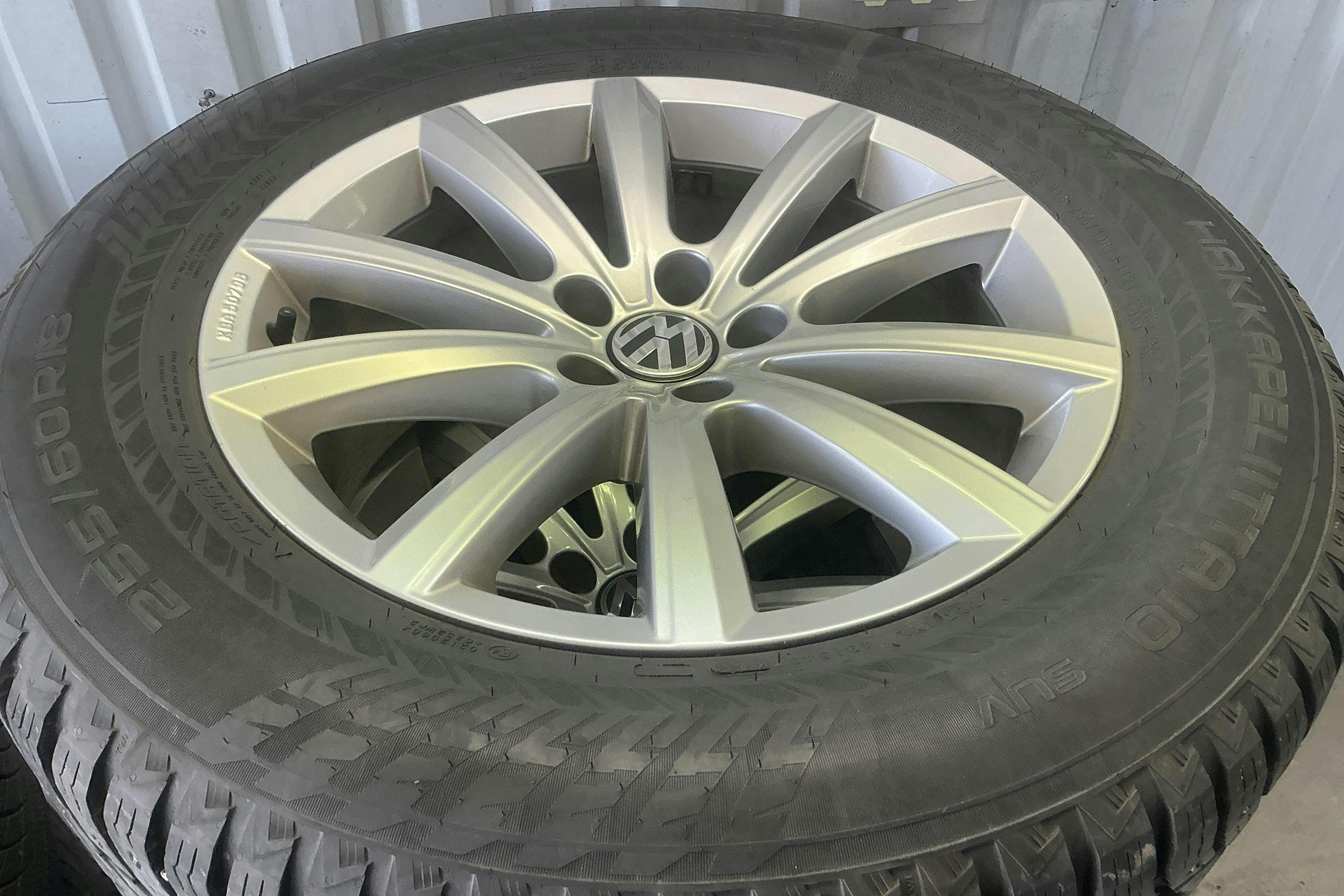 Vehicle Image 17
