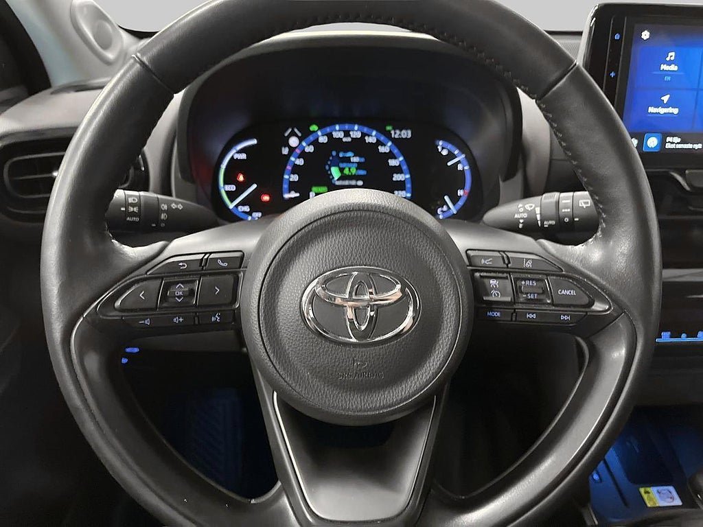 Vehicle Image 21