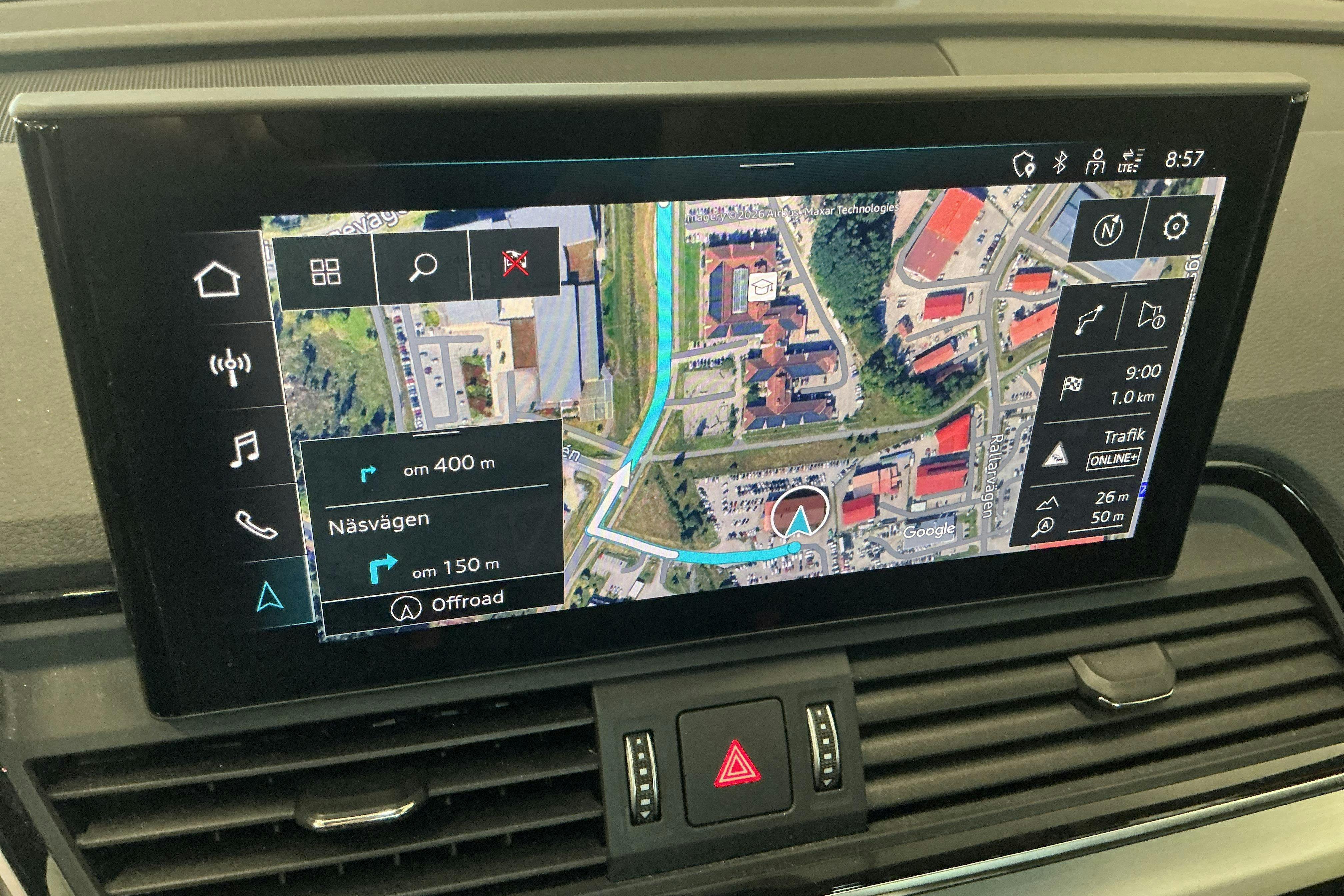 Vehicle Image 11