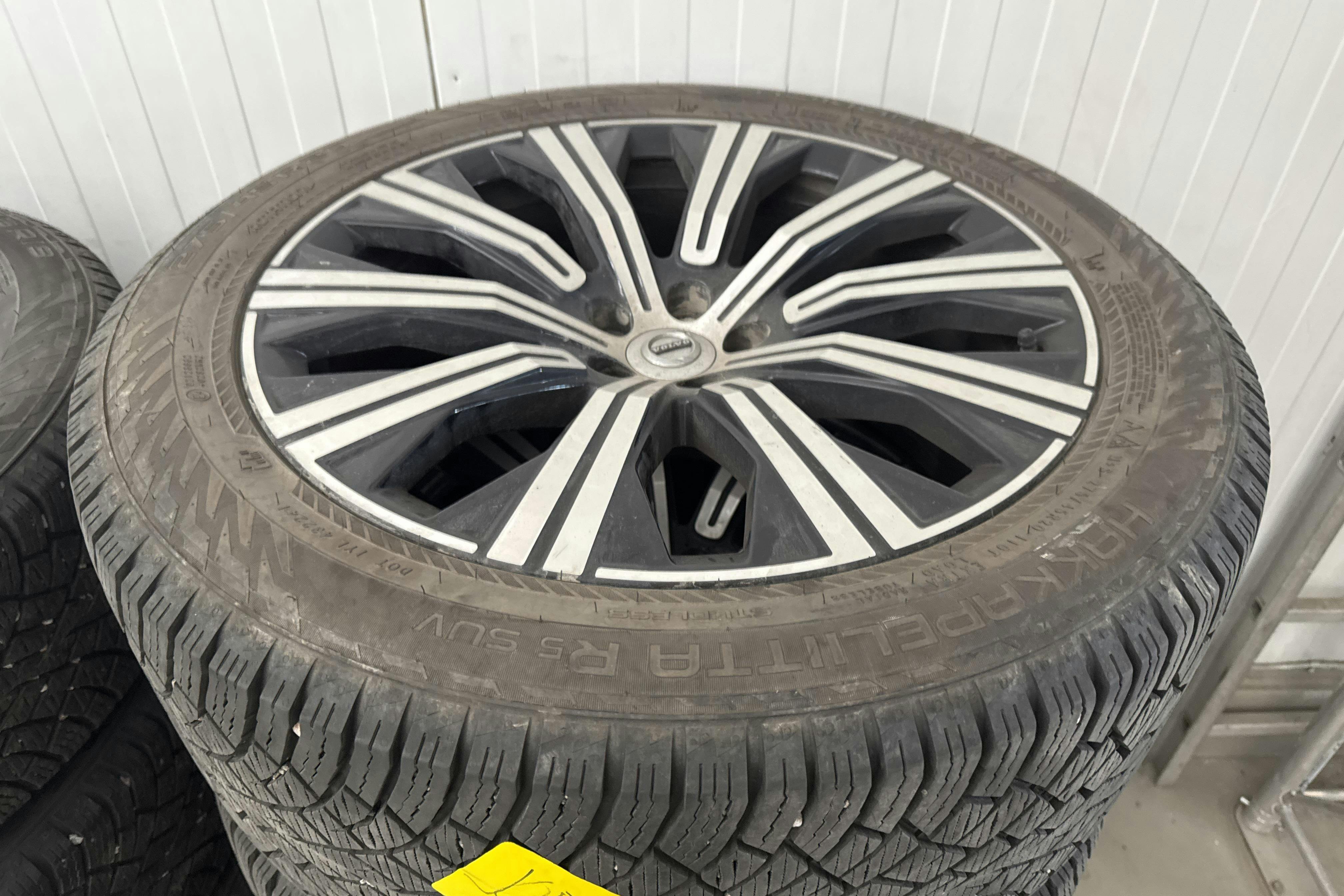 Vehicle Image 20