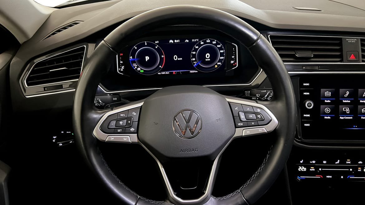 Vehicle Image 20