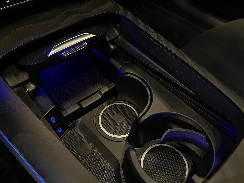 Vehicle Image 17