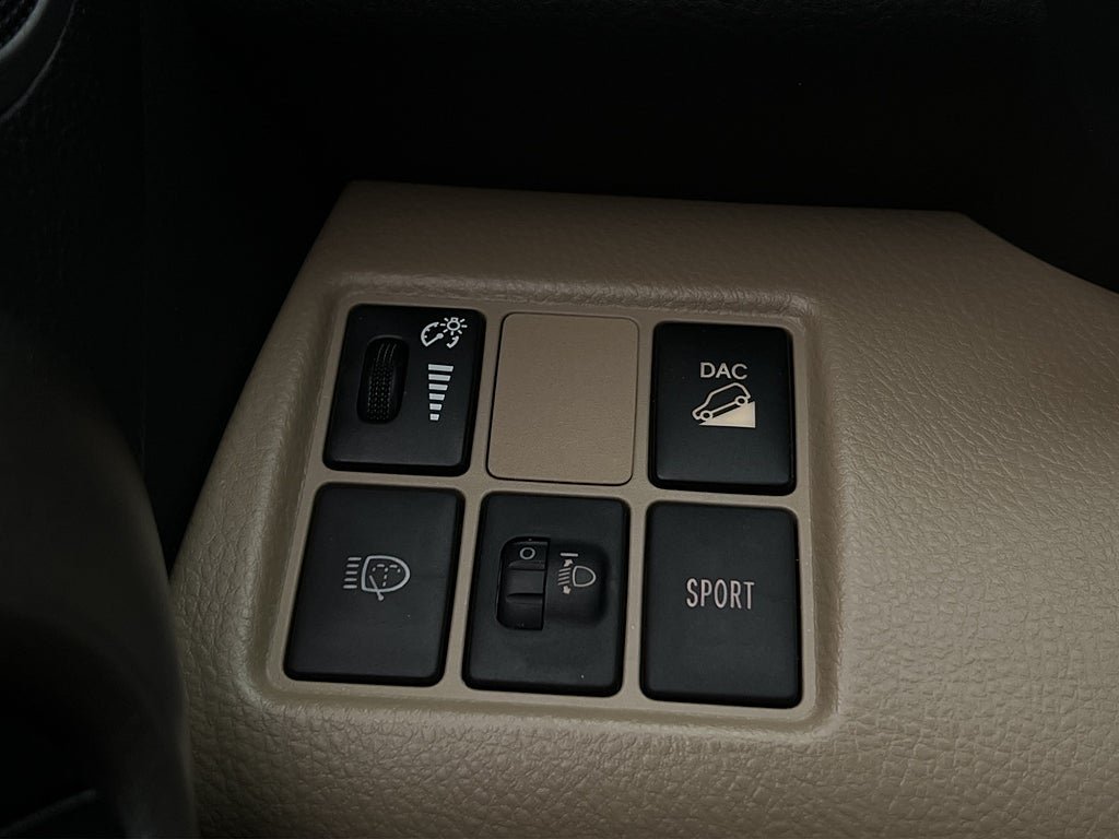 Vehicle Image 27