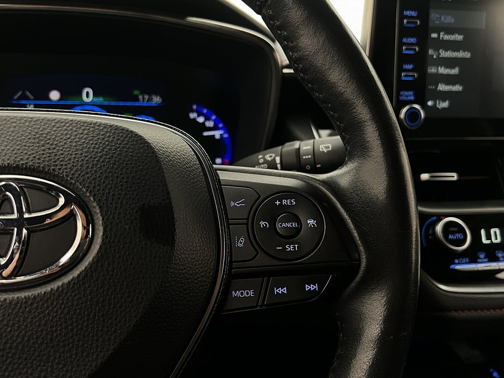 Vehicle Image 18