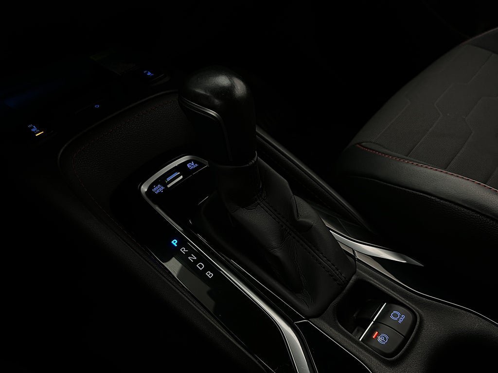 Vehicle Image 23