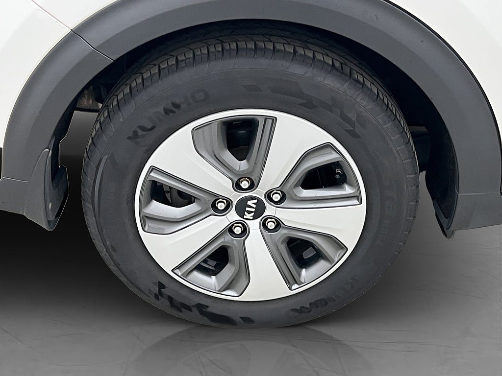 Vehicle Image 31