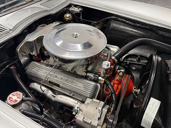 Vehicle Image 32