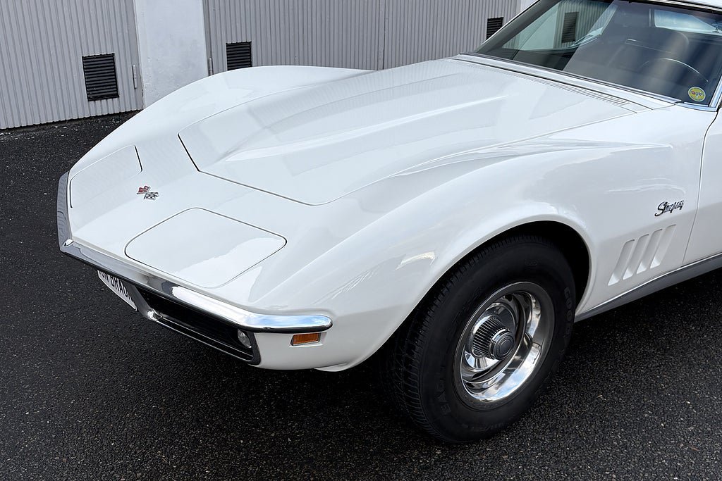 Vehicle Image 24