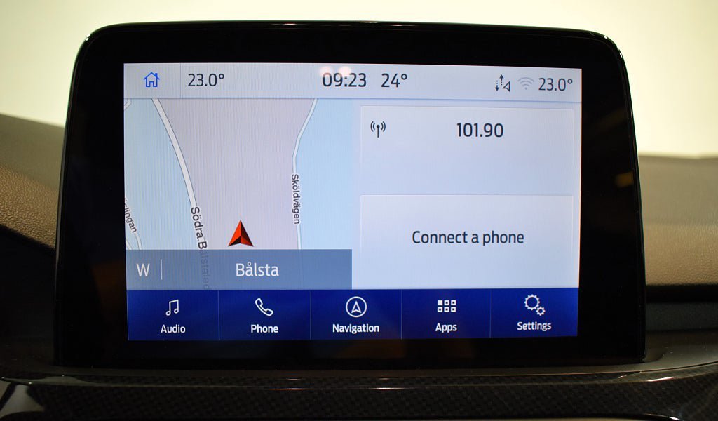 Vehicle Image 12