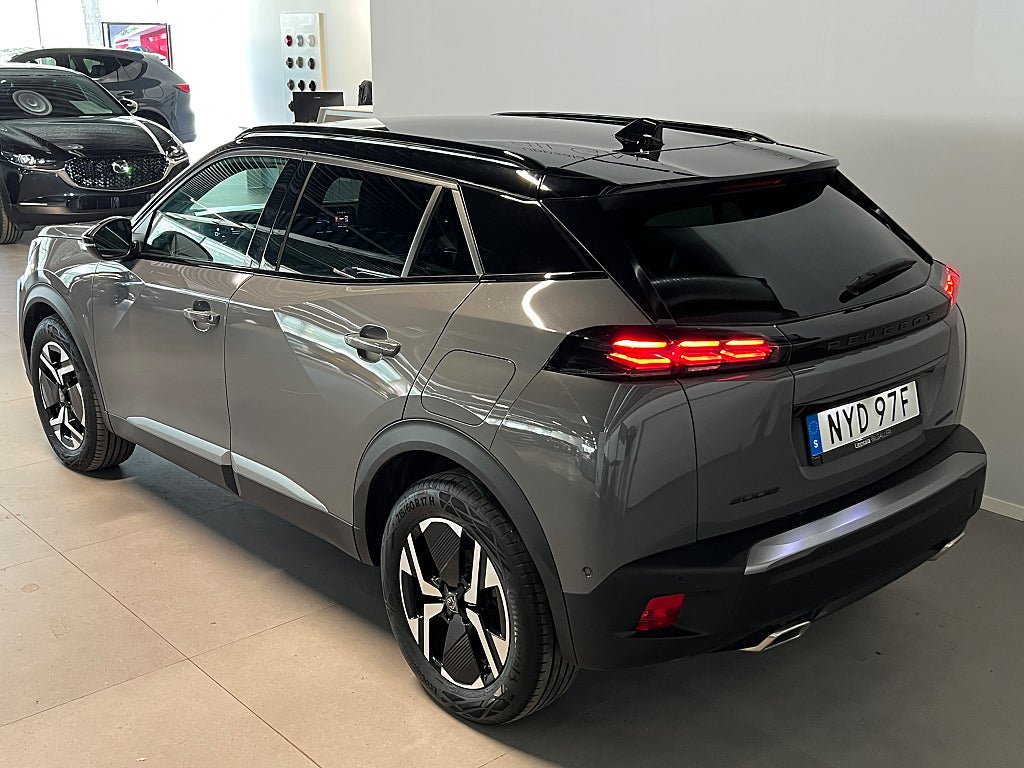 Vehicle Image 19