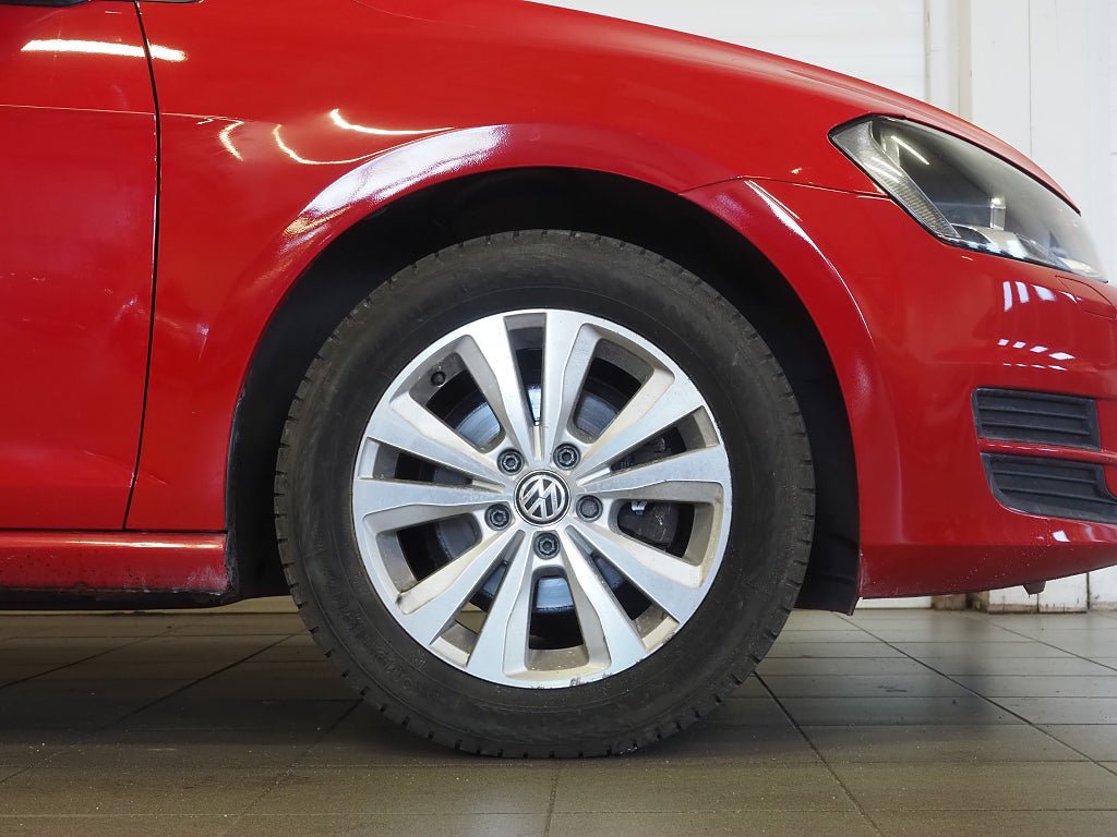 Vehicle Image 7