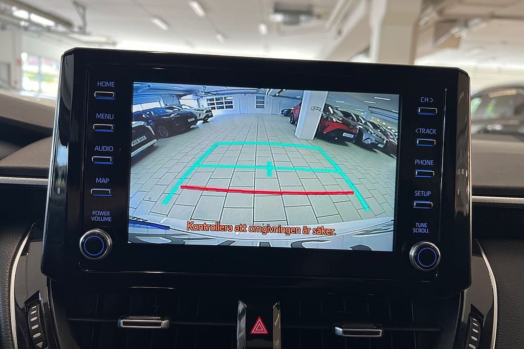 Vehicle Image 13