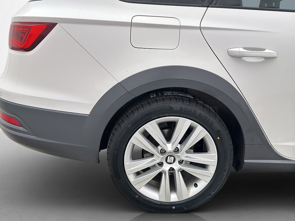 Vehicle Image 30