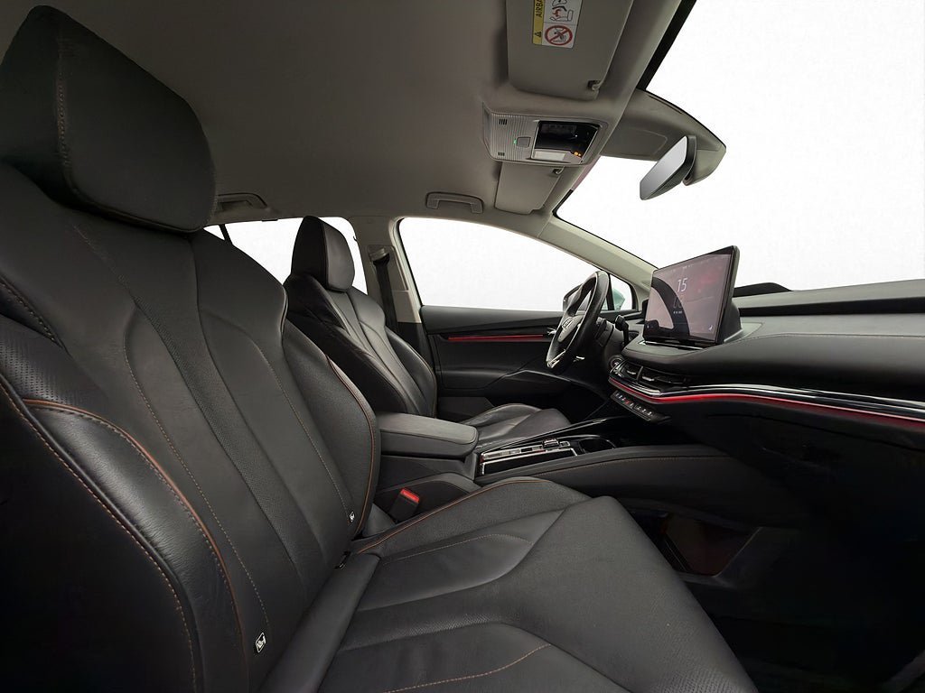 Vehicle Image 36