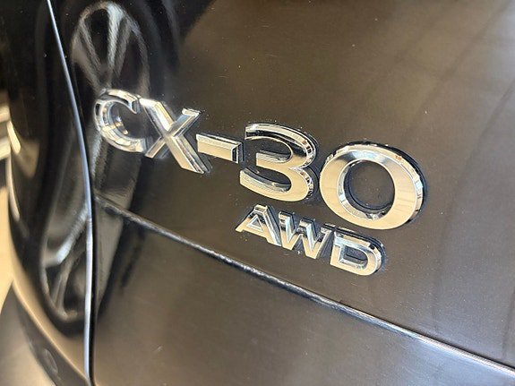 Vehicle Image 26