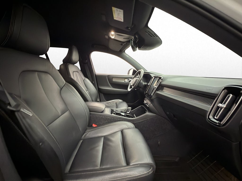 Vehicle Image 31