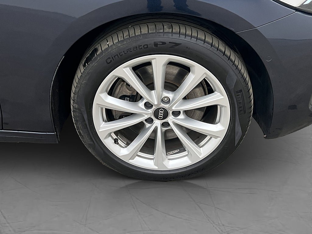 Vehicle Image 37