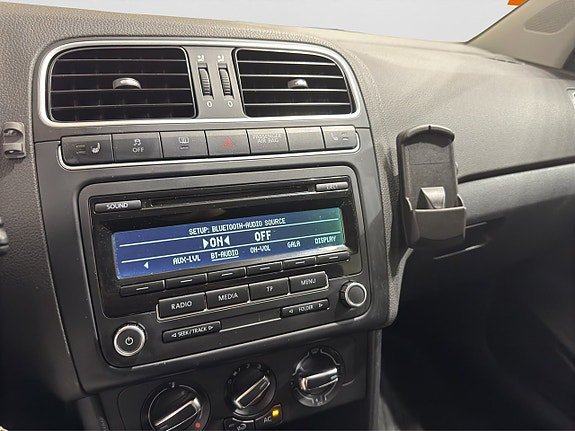 Vehicle Image 17