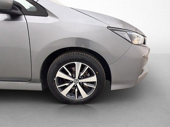 Vehicle Image 27