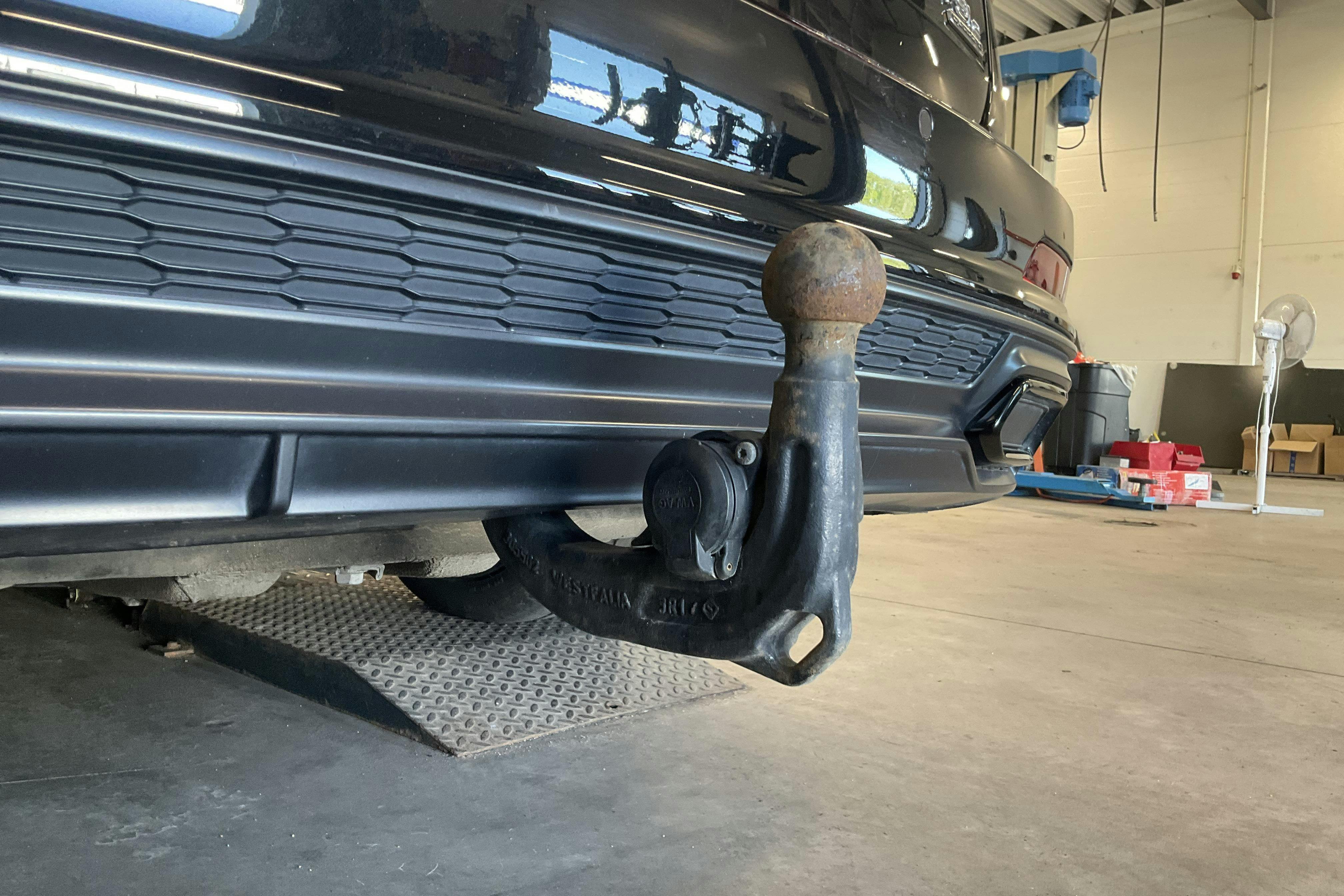 Vehicle Image 16