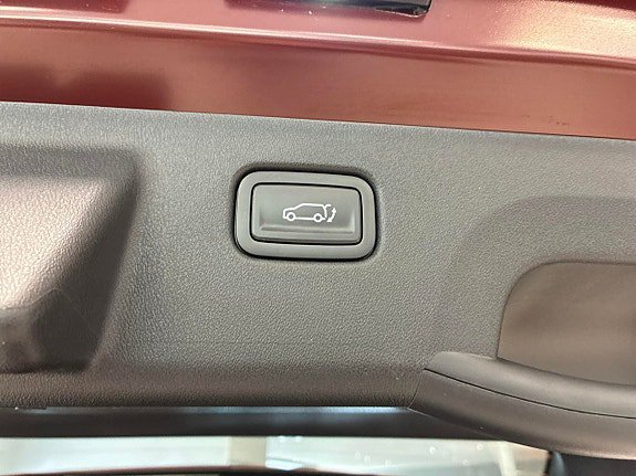 Vehicle Image 29