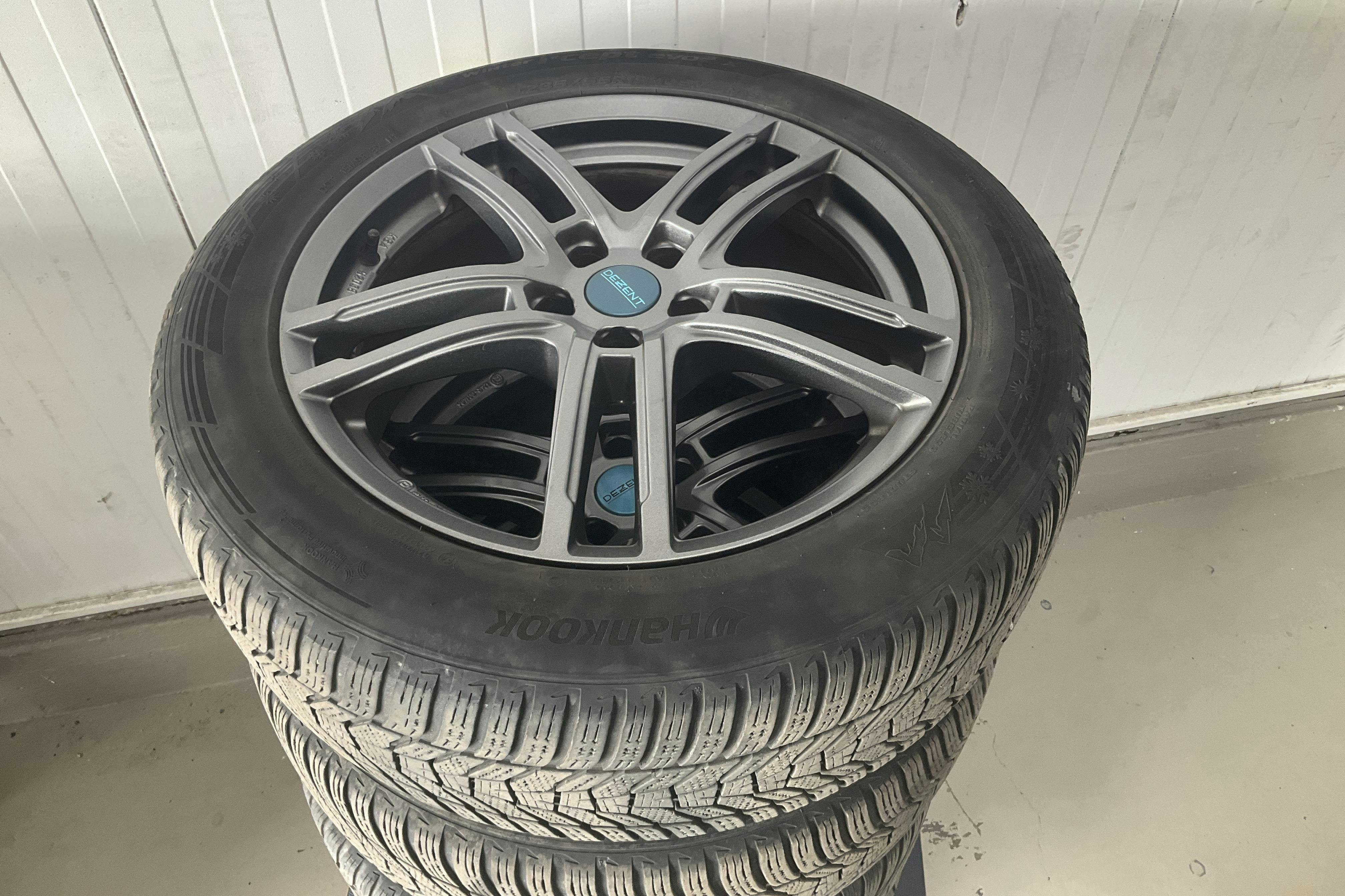 Vehicle Image 20