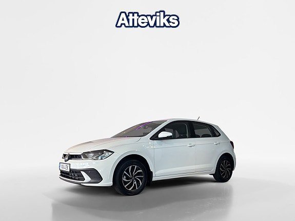Vehicle Image 8