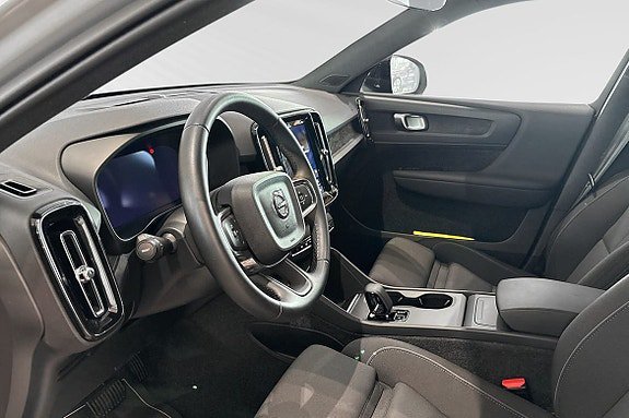 Vehicle Image 26